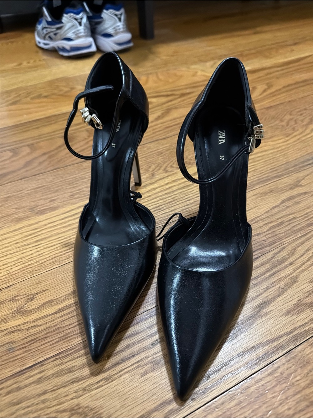 ZARA Black Pointed Ankle-Strap Stiletto Pumps